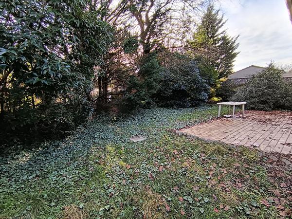 PESSAC- ALOUETTE - Maison 138m2 - Plain pied - 3 chambres - Double garage - Terrain 900m2