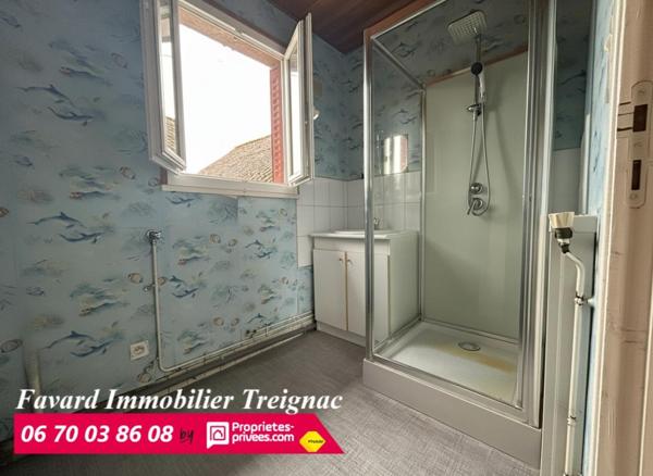 Maison de village avec grand terrain plat - Beau potentiel - Chamberet