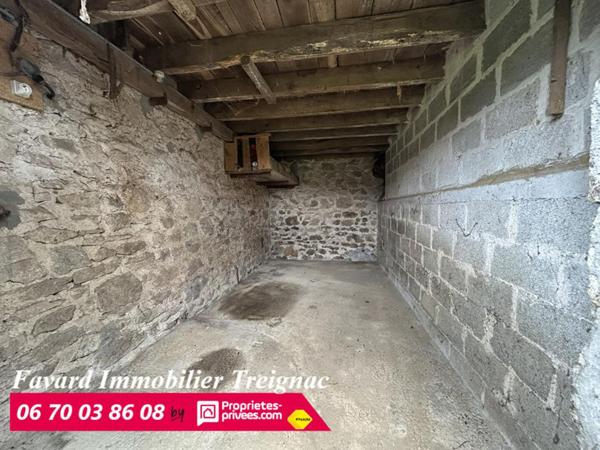 Maison de village avec grand terrain plat - Beau potentiel - Chamberet