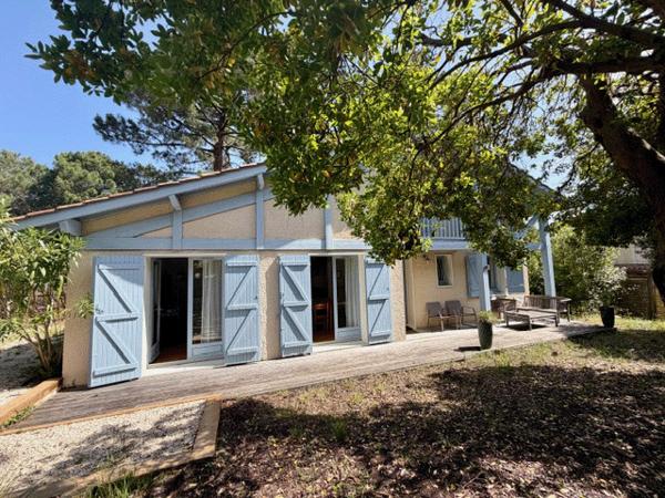 Cap Ferret, Dune de L’Herbe, ravissante villa de 132 m2 (5 chambres), nichée dans un écrin de verdure