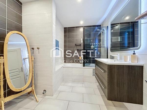 CHARVIEU-CHAVAGNEUX – T5 lumineux avec terrasse