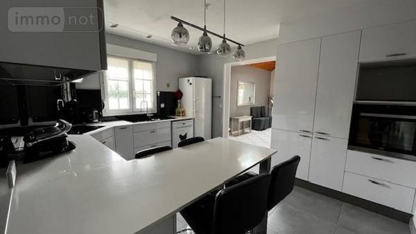 Maison à vendre à Luynes dans l'Indre-et-Loire (37230), ref : 999/3656   
LUYNES