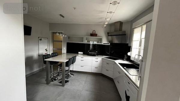 Maison à vendre à Luynes dans l'Indre-et-Loire (37230), ref : 999/3656   
LUYNES