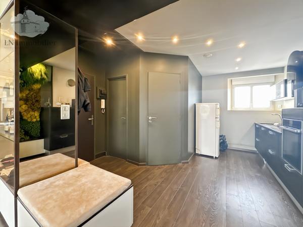 APPARTEMENT D'ARCHITECTE 78,33 M2 - CENTRE-VILLE CONCARNEAU