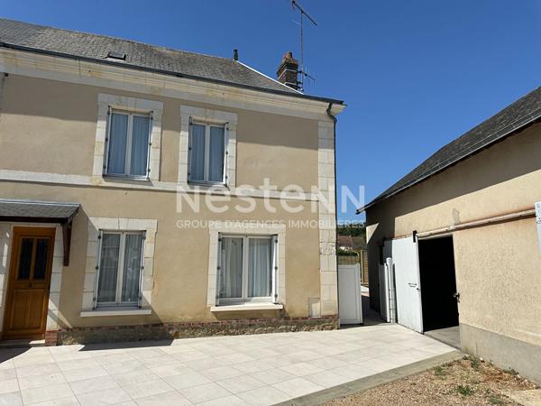 Agréable maison de 110.21 m² à vendre centre ville d'Aubigné-Racan (72800)