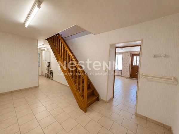 Agréable maison de 110.21 m² à vendre centre ville d'Aubigné-Racan (72800)