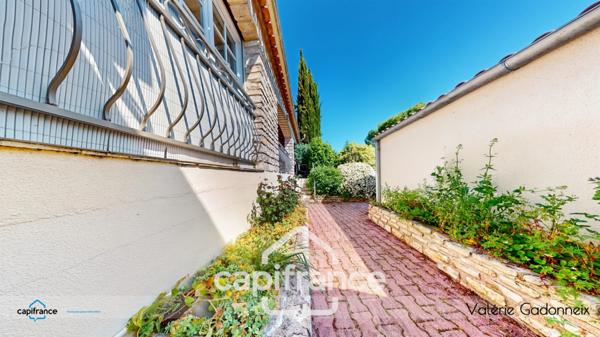 À VENDRE – Ensemble immobilier 770m2 sur 5650m2 de terrain, Sainte-Soulle - La Rochelle (17)