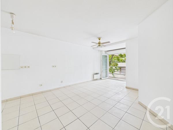 Appartement T2 à vendre  2 pièces - 37,96 m2 TOULON - 83