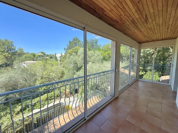 Aubagne (13400) Maison familiale avec piscine