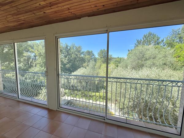 Aubagne (13400) Maison familiale avec piscine