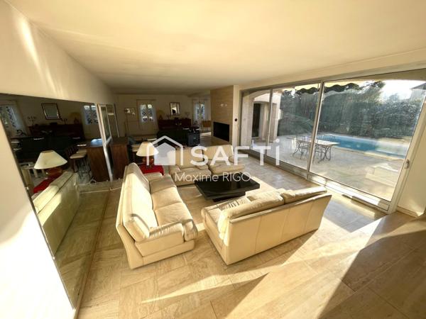 Villa 5 chambres 311 m2 avec piscine