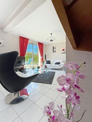 Belle maison d'architecte à vendre à 2min d'Angers Les Justices - Vie de plain-pied et jardin paysagé