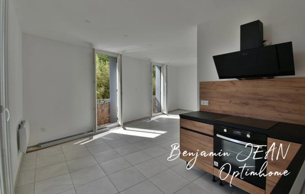 À VENDRE – Immeuble 3 faces – Investissement locatif à Sérignan