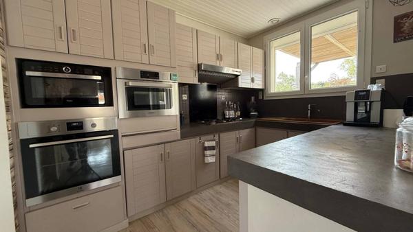 Demeure familiale d’exception ,Charme & volumes à Andilly