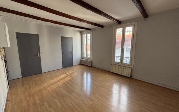 Appartement à vendre    1 pièce • 26 m2 Paris 14