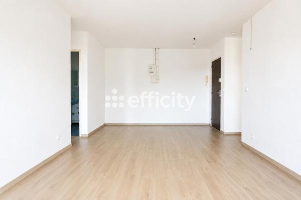 Appartement
         3 pièces
        - 61 m² Exclusivité 150 000 € *