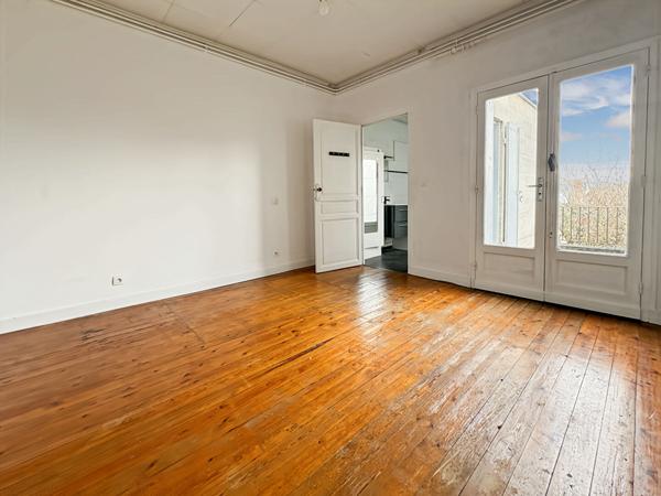 Appartement 3 pièces à Bordeaux - Croix de Seguey