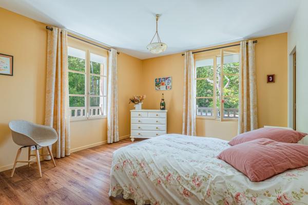 Vente Maison contemporaine Sainte-Foy-lès-Lyon 9 Pièces 338 m²