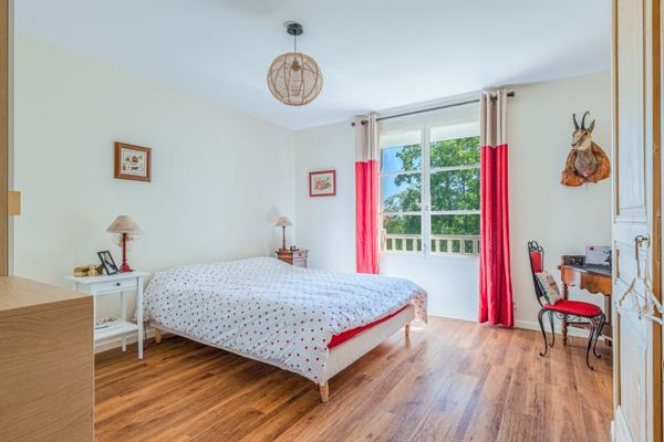 Vente Maison contemporaine Sainte-Foy-lès-Lyon 9 Pièces 338 m²