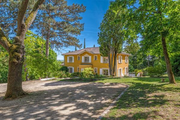 Vente Maison contemporaine Sainte-Foy-lès-Lyon 9 Pièces 338 m²