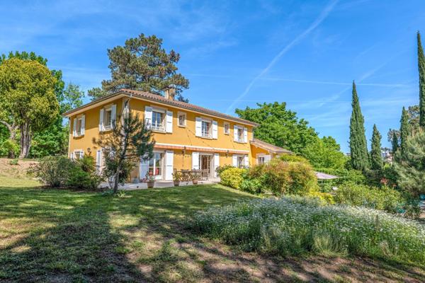 Vente Maison contemporaine Sainte-Foy-lès-Lyon 9 Pièces 338 m²