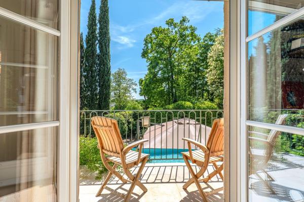 Vente Maison contemporaine Sainte-Foy-lès-Lyon 9 Pièces 338 m²