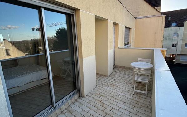 Appartement à louer    3 pièces • 59,85 m2 Saint-Thibault-des-Vignes