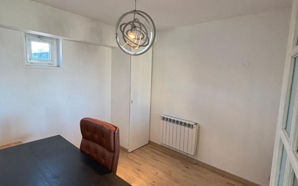 Appartement à louer    3 pièces • 59,85 m2 Saint-Thibault-des-Vignes