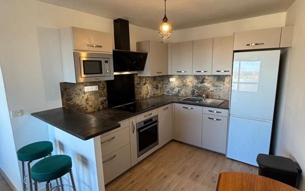 Appartement à louer    3 pièces • 59,85 m2 Saint-Thibault-des-Vignes