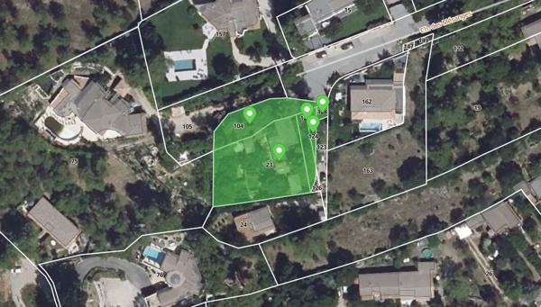 Terrain constructible arboré de plus de 1200m2 - Secteur privilégié de Castelnau Le Lez