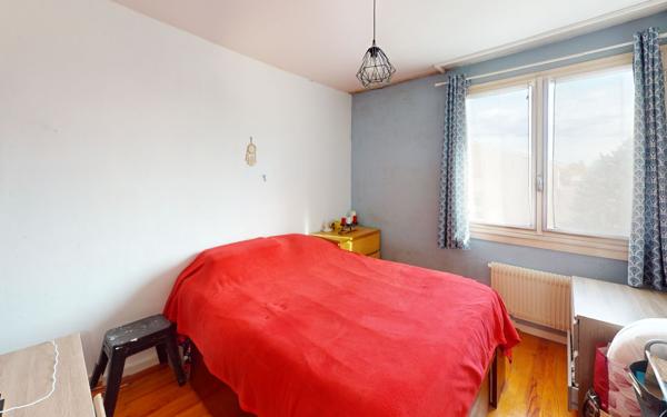 Appartement à vendre    3 pièces • 55,74 m2 Vaulx-en-Velin