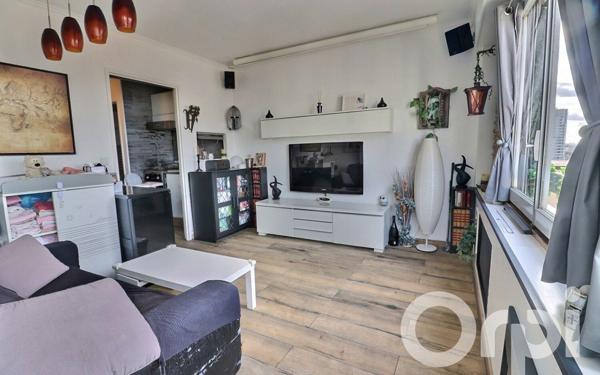 Appartement à vendre    2 pièces • 27,82 m2 Paris 19