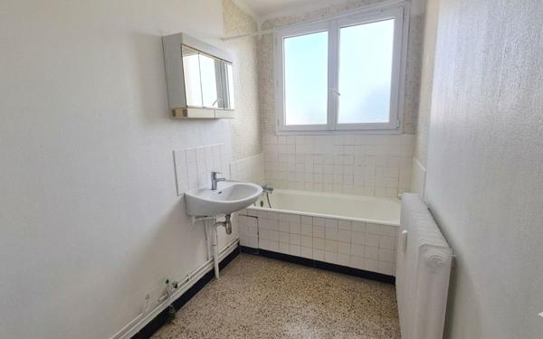 Appartement à vendre    4 pièces • 69,91 m2 Mâcon