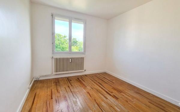 Appartement à vendre    4 pièces • 69,91 m2 Mâcon