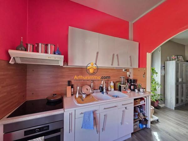 Vente                                                      Maison
                        
                     8 pièces                      144 m2                     à Tarbes