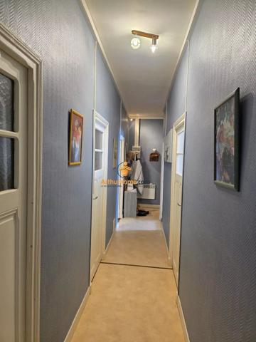 Vente                                                      Maison
                        
                     8 pièces                      144 m2                     à Tarbes