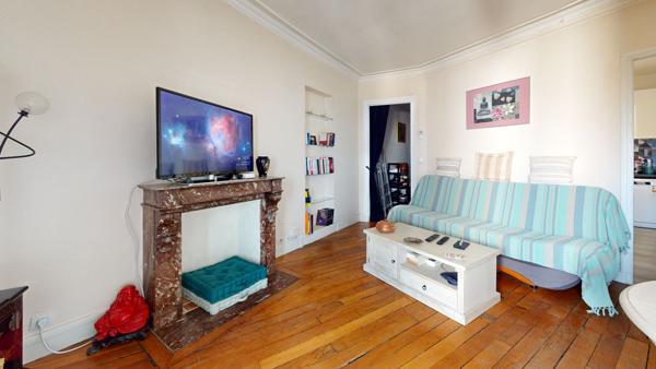 Charme de l'ancien et Vue Dégagée - T3 Lumineux aux Portes de Paris : Charenton Le Pont