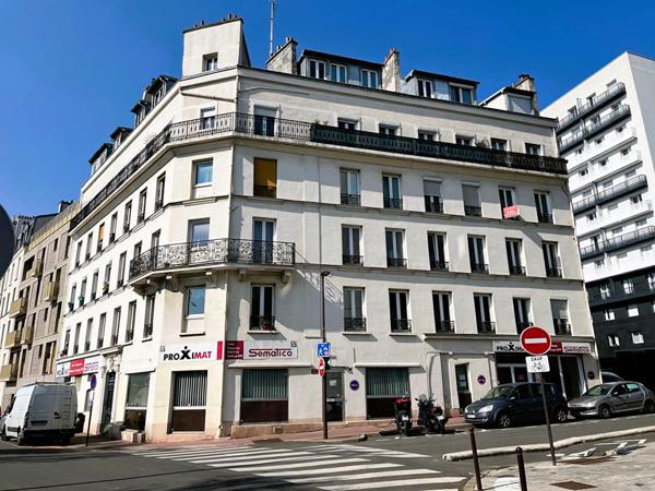 Charme de l'ancien et Vue Dégagée - T3 Lumineux aux Portes de Paris : Charenton Le Pont