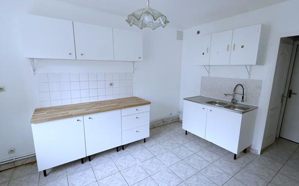 Maison à louer    3 pièces •  La Fère