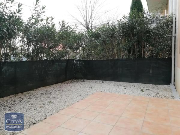 Appartement à louer 2 pièces 47.55m² Sorgues (84700)