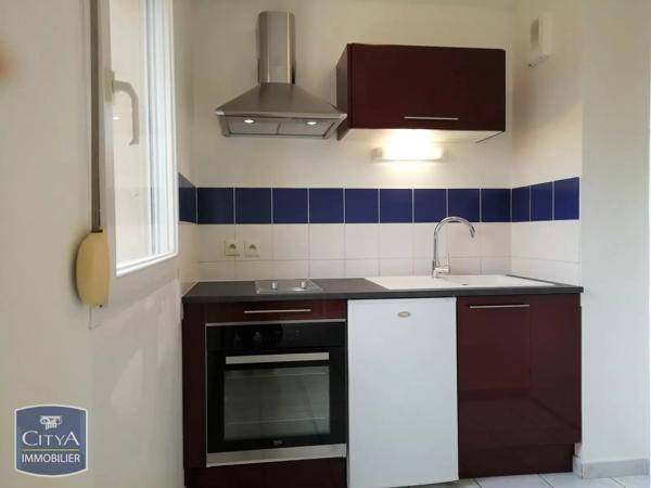 Appartement à louer 2 pièces 47.55m² Sorgues (84700)
