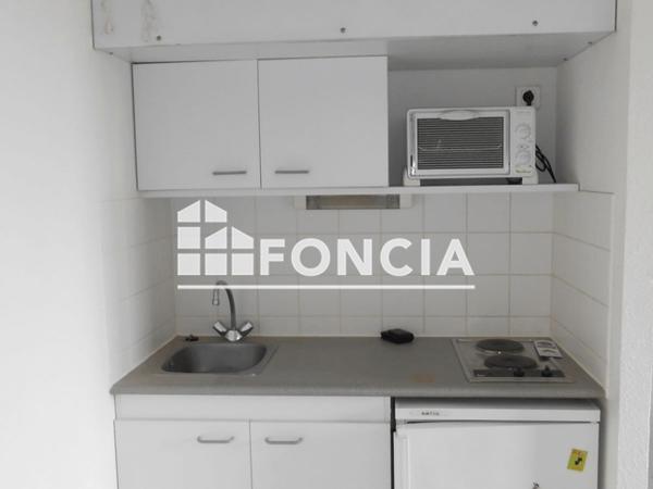 Location Studio 28.53 m² - 29 RUE FRANCOIS CHENIEUX Limoges 87000