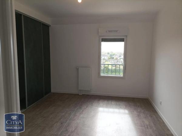 Appartement à louer 3 pièces 62.58m² Parçay-Meslay (37210)