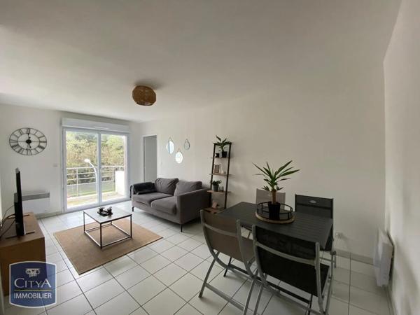 Appartement à louer 2 pièces 54.43m² Saint-Nazaire (44600)