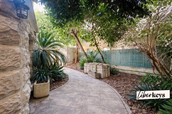 Appartement 60m2 au rez-de-chaussée d’une ancienne villa mentonnaise – avec jardin privatif 100 m² 