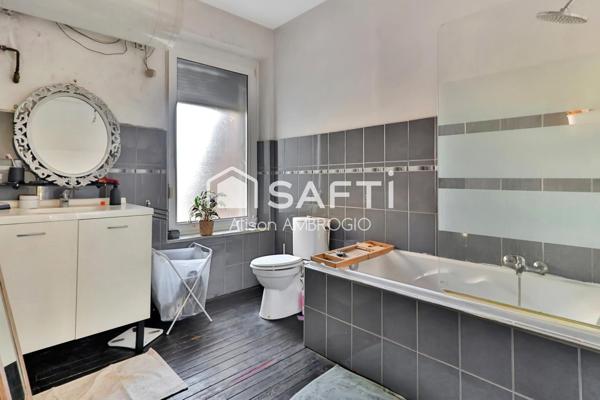 Maison de 433m² avec 2542m² de terrain