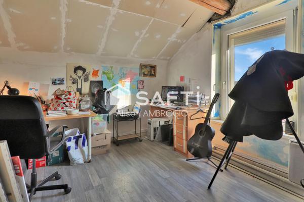 Maison de 433m² avec 2542m² de terrain