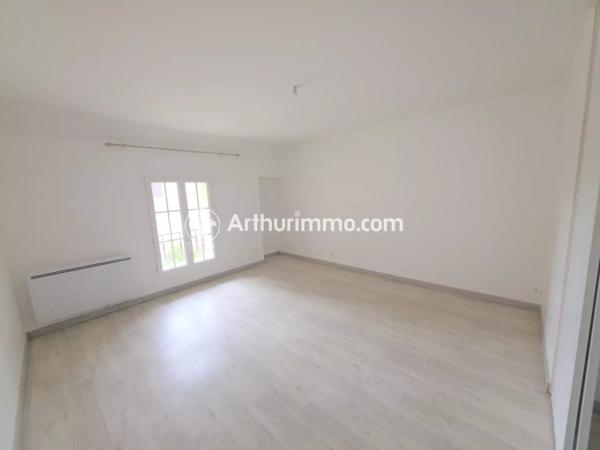 Vente Maison 4 pièces 113 m2 à Savigny-le-Temple