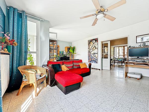 À vendre : Appartement spacieux 5 pièces à Allauch - La Pounche