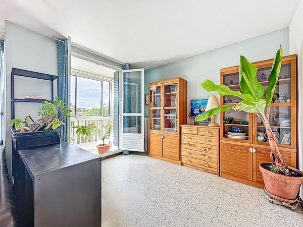À vendre : Appartement spacieux 5 pièces à Allauch - La Pounche